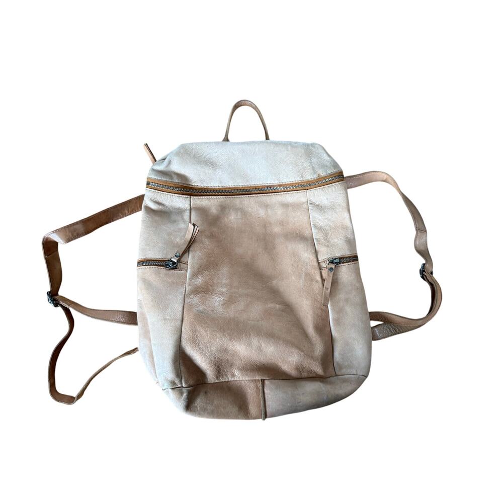 Vilenca Holland tan brown leather‎ backpack